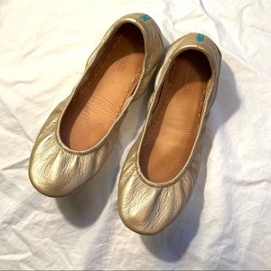 Gold Tieks size 8